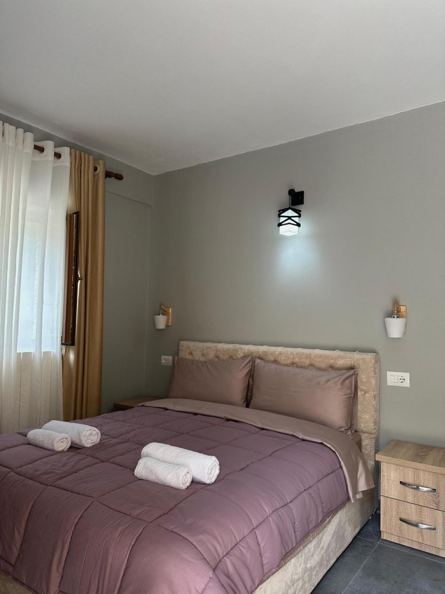 Bujtina Zici Hotel Theth Exterior photo