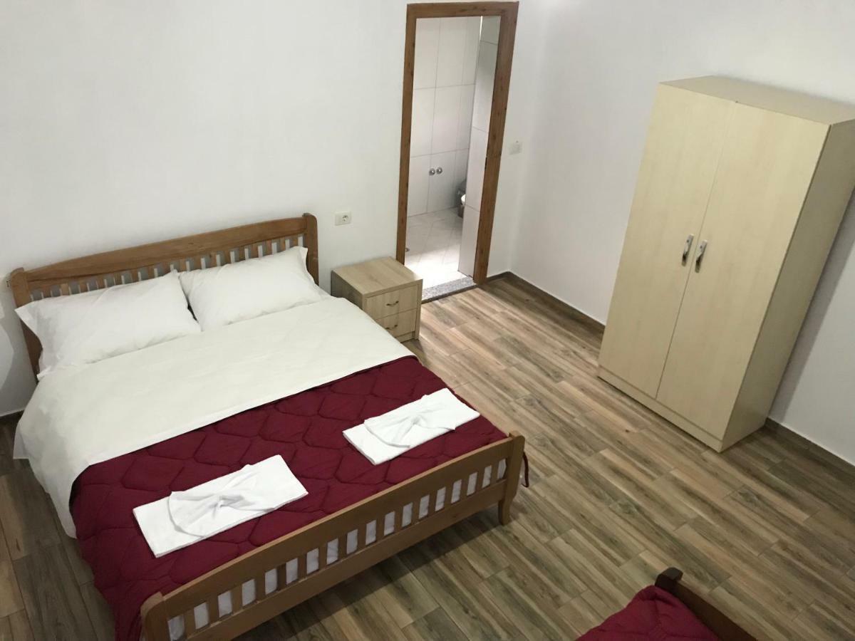 Bujtina Zici Hotel Theth Exterior photo